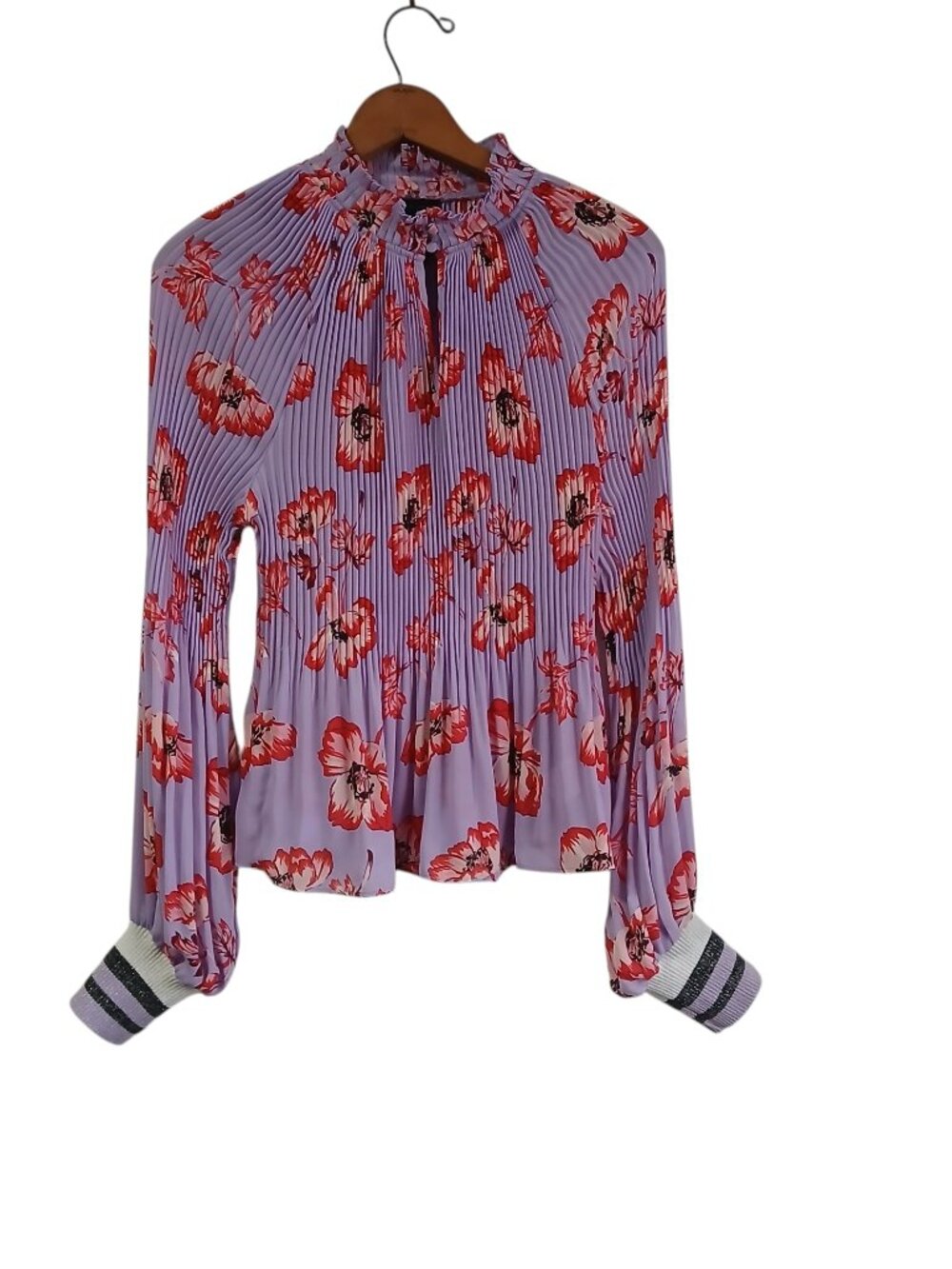 Belle Vera Purple Floral Pleated Top Size M/L